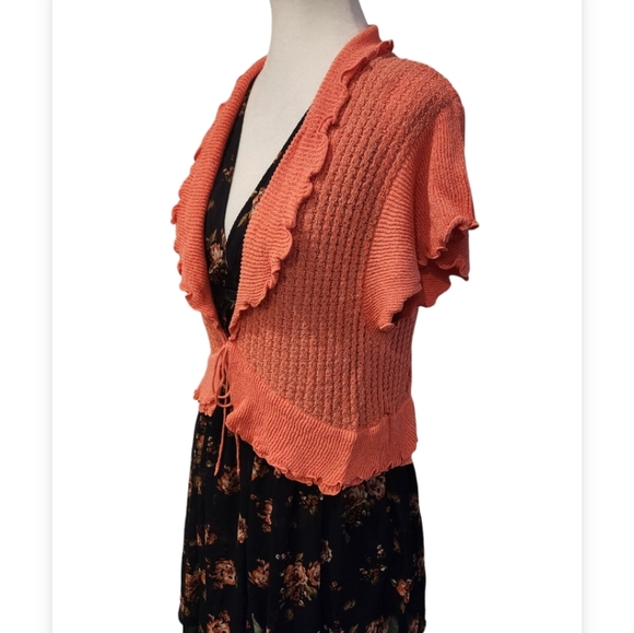 Short Sleeve Knit Cardigan - Picture 3 of 7